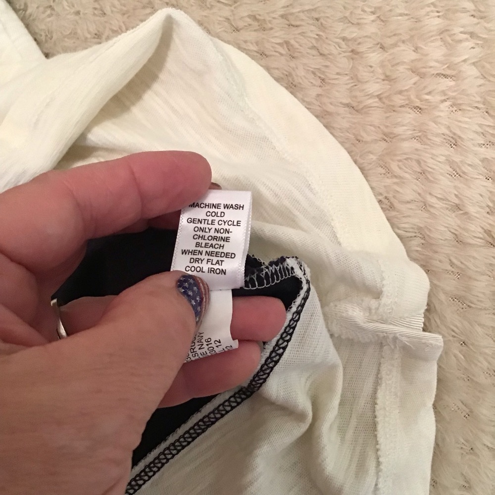 Banana Republic Top - Picture 6 of 6
